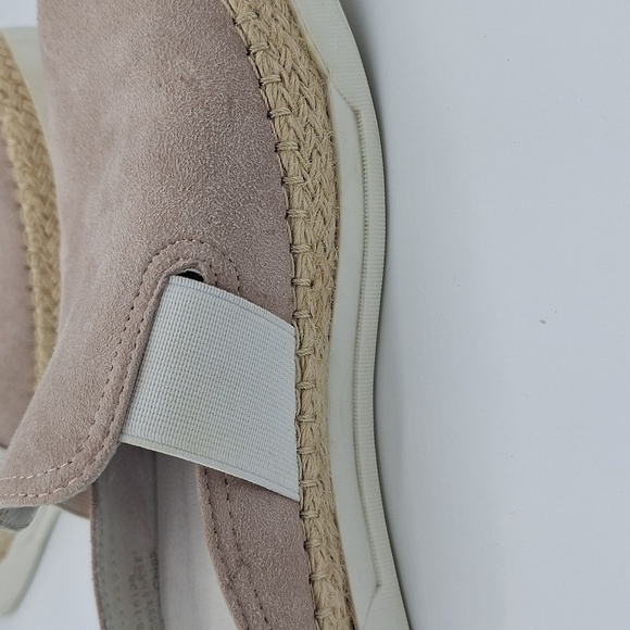 Johnston & Murphy Viv Suede Mule - Picture 14 of 16